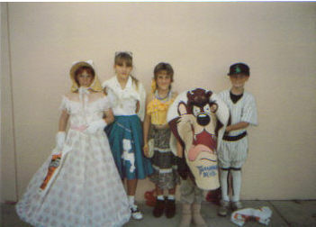 5 kids Halloween '93